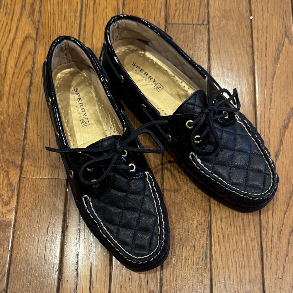 Sperry Black Patent Quilted Topsider Boat shoes W10